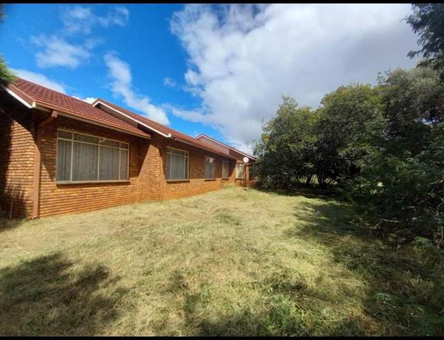 4 BEDROOM HOUSE FOR SALE IN LAERSDRIF